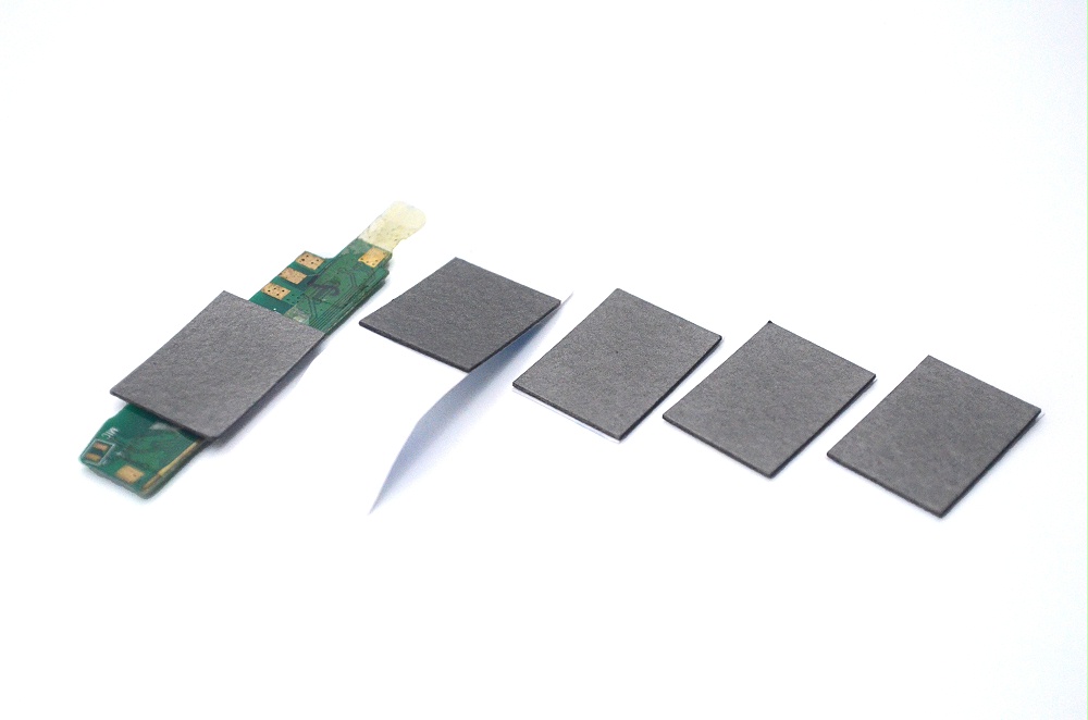 混合型吸波材料