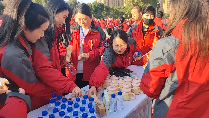 526ce25d43d8f970e5fbd9c15ac8858e_origin(1)