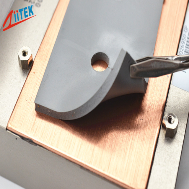 今日分亨:可以背膠的導熱界面材料？